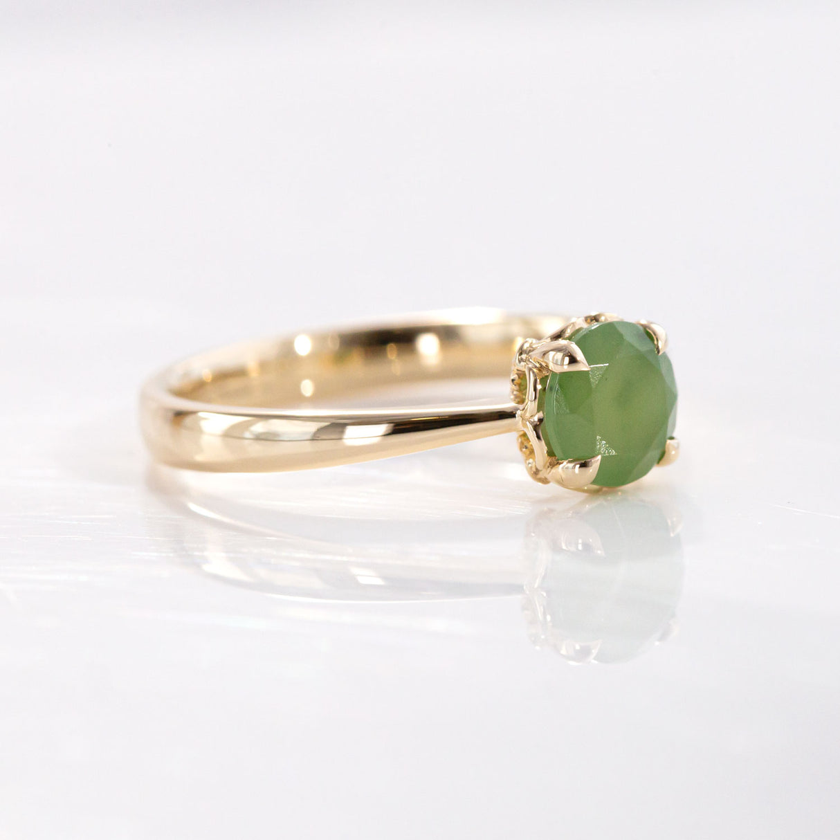 Baby Dewdrop ring with Pounamu in 9 carat Gold