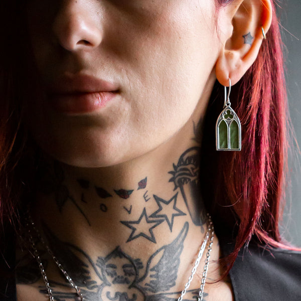 Gothic Earrings in Sterling Silver with Pounamu