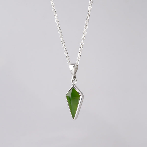 Pounamu Pinnacle Pendant – Nick Von K