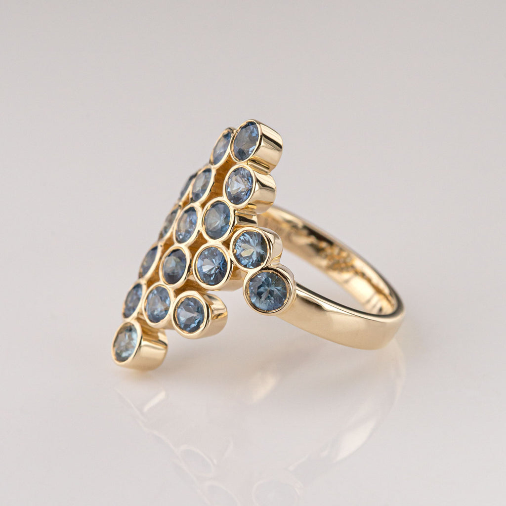 Sapphire Bubbles ring in 9 carat Gold