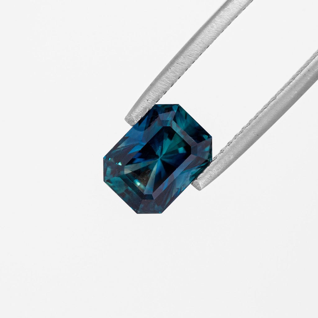 Deep Blue Teal Sapphire Radiant cut 3.03 carat