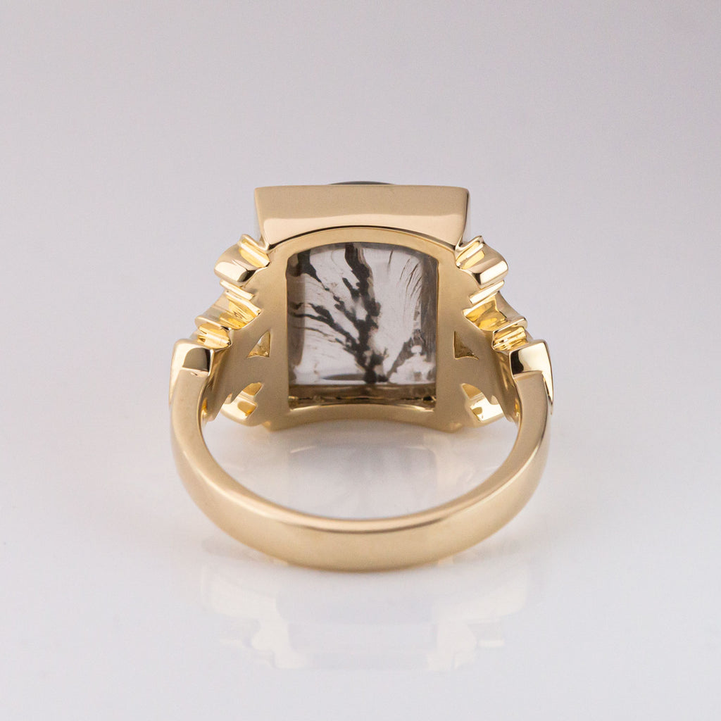 Black Tree Quartz Flourish ring in 9 carat Gold