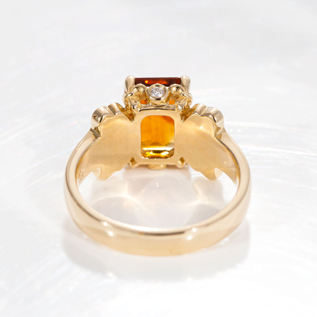 2.28 carat Citrine Art Nouveau Fields of Gold ring in 9 carat Gold