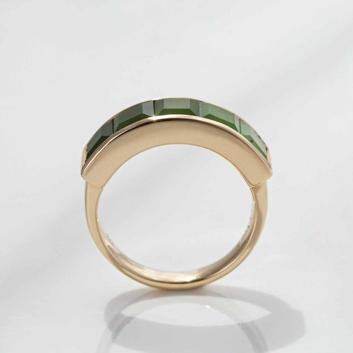 Pounamu Ombré Channel ring in 9 carat Gold