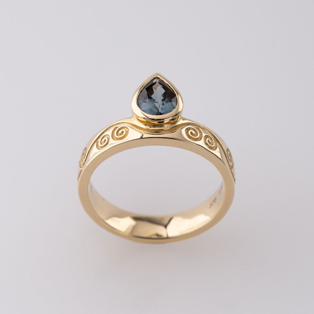 Grey Spinel Raindrop ring in 9 carat Gold
