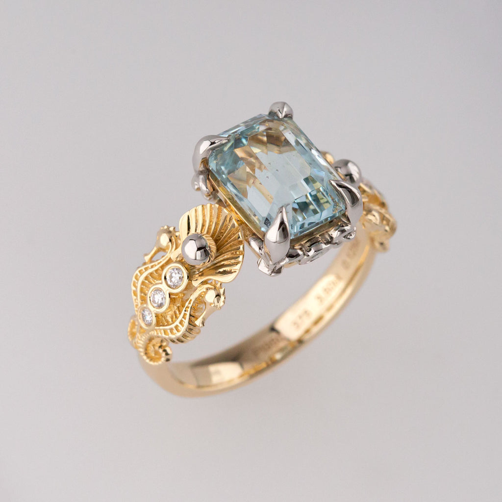 3.50 carat Aquamarine Birth of Venus ring in 9 carat Gold and Platinum