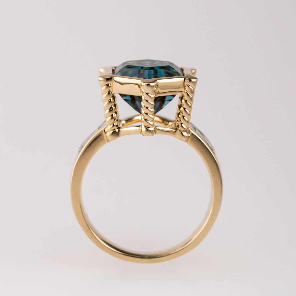 Eye of Horus / Eye of Ra ring with London Blue Topaz  in 9 carat Gold