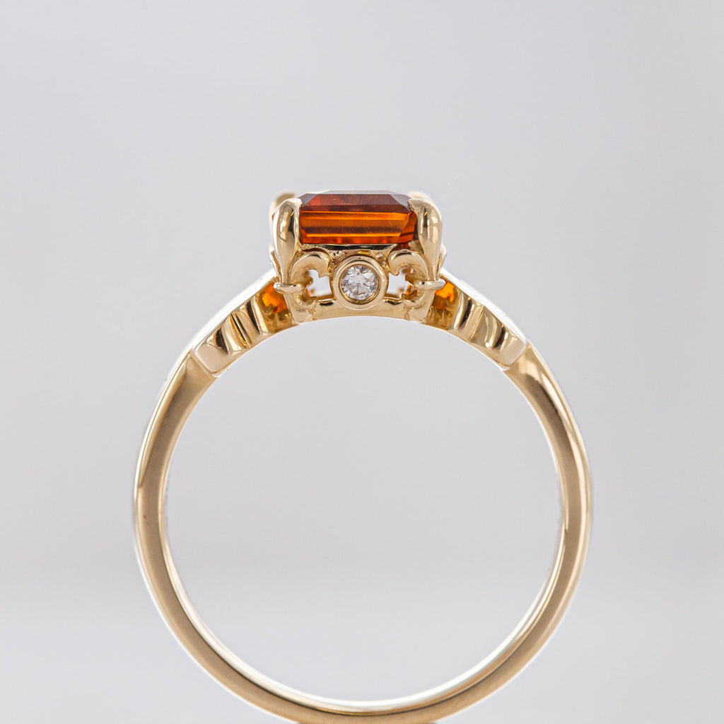 2.28 carat Citrine Art Nouveau Fields of Gold ring in 9 carat Gold