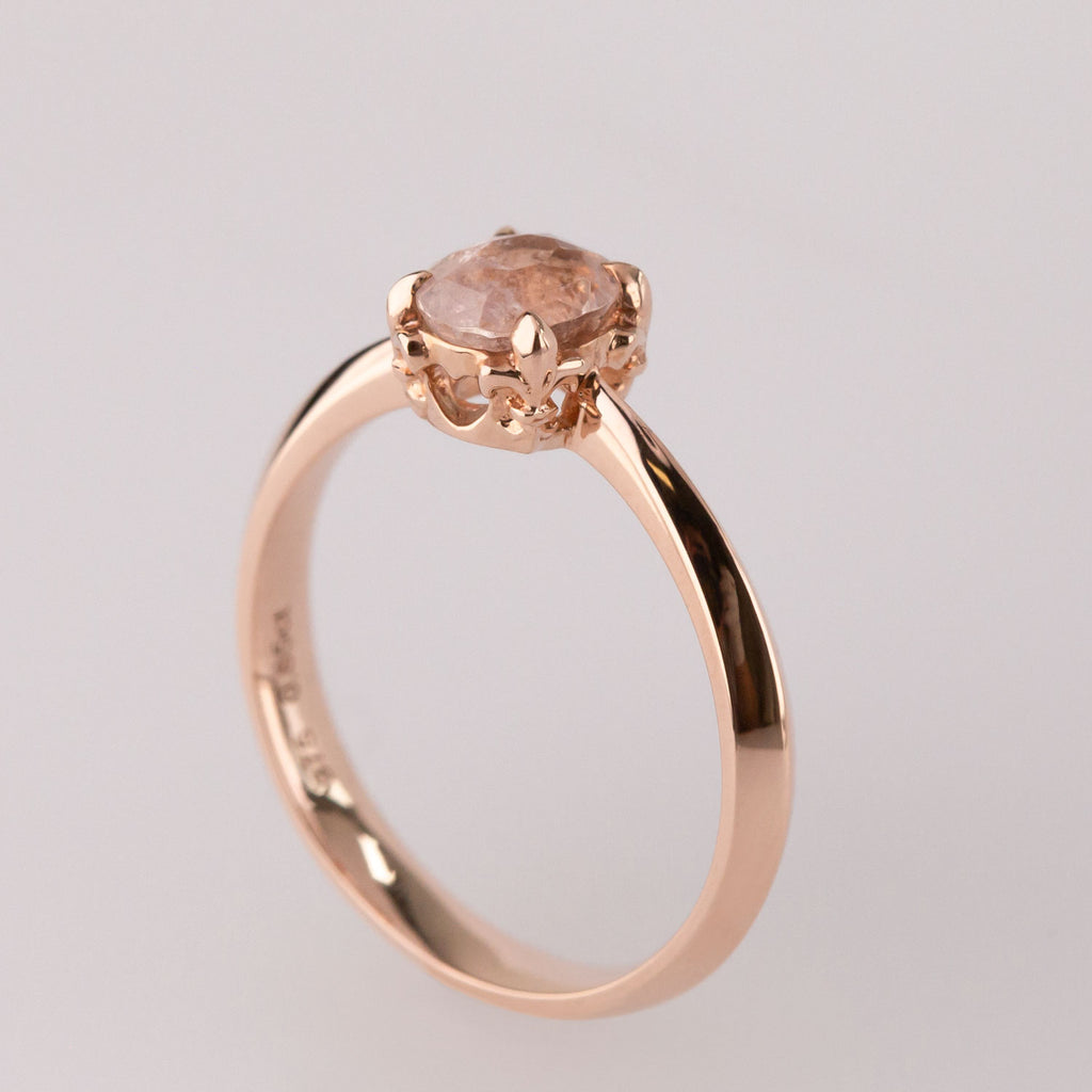 Morganite Sweetheart ring in 9 carat Rose Gold