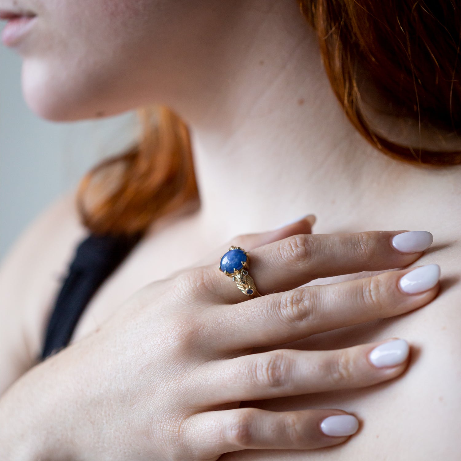 8 Blue Star Sapphire Bastet Gold Ring