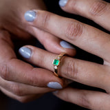 Little Princess ring with Emerald and Diamonds in 9 carat Gold