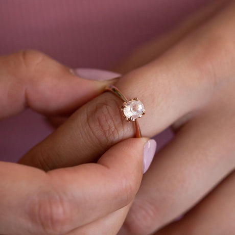 Morganite Sweetheart ring in 9 carat Rose Gold