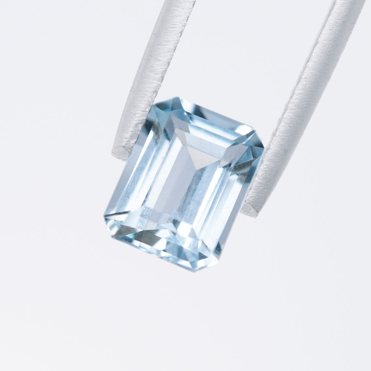 Ice Blue Aquamarine Emerald cut 1.65 carats