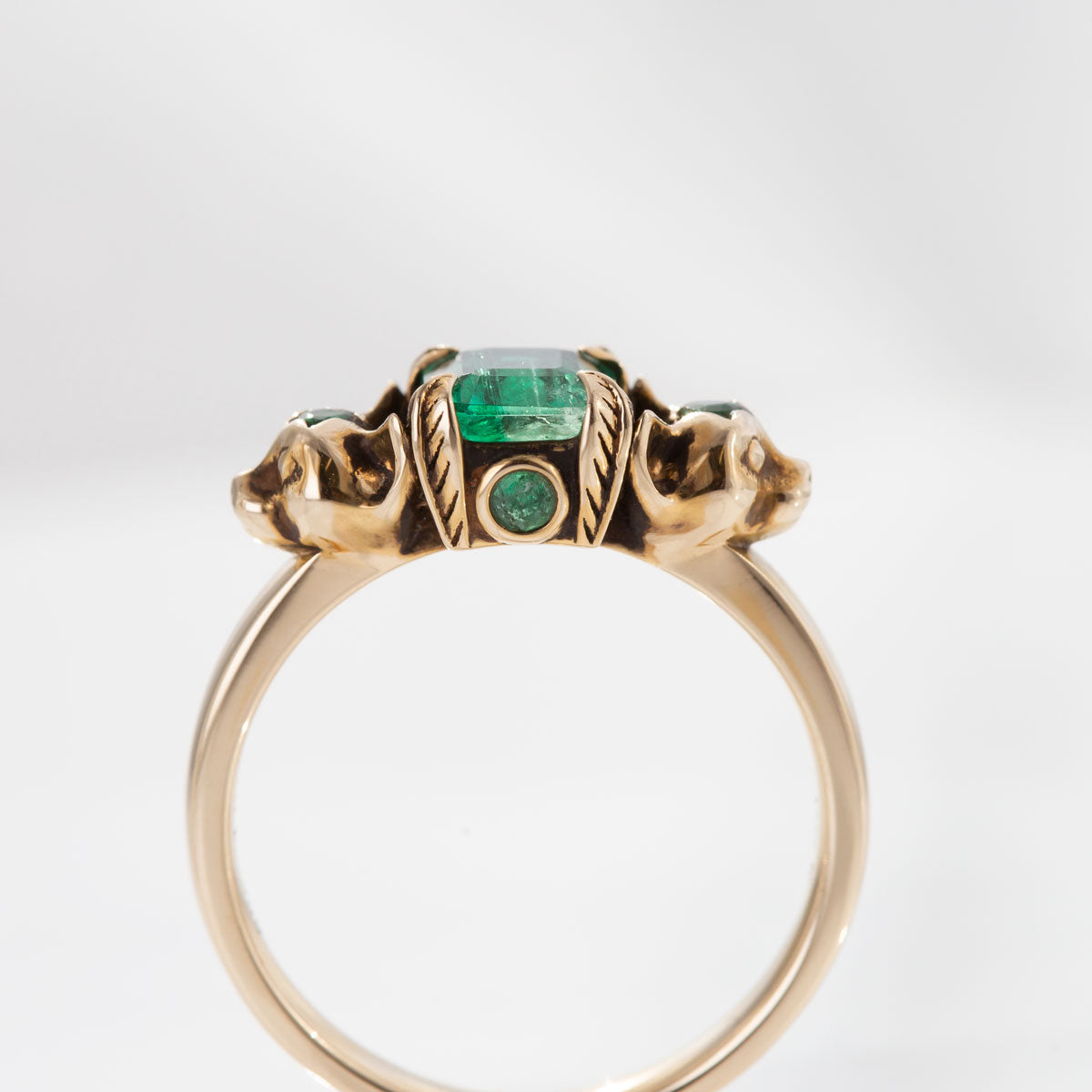 1.07 carat Emerald Catnip ring in 14 carat Gold