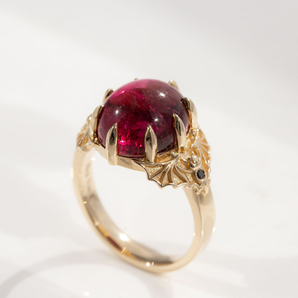 8.84 ct Blood Red Tourmaline Vampire ring in 9 carat Gold