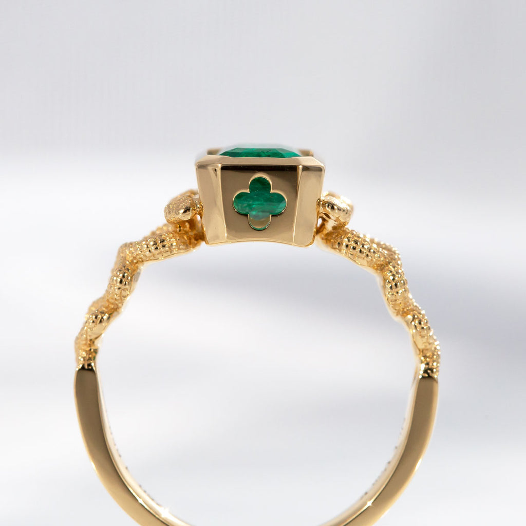 1.66 carat Emerald Snake Charmer ring in 18 carat Gold