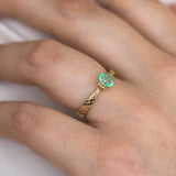 Lagoon Emerald Baby Dragon Claw ring in 9 carat Gold