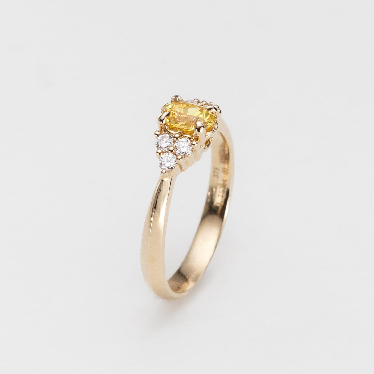 Golden Sapphire Beetle Ring
