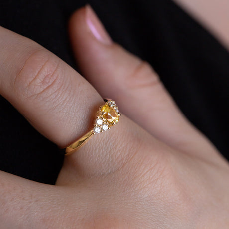 Golden Sapphire Beetle Ring