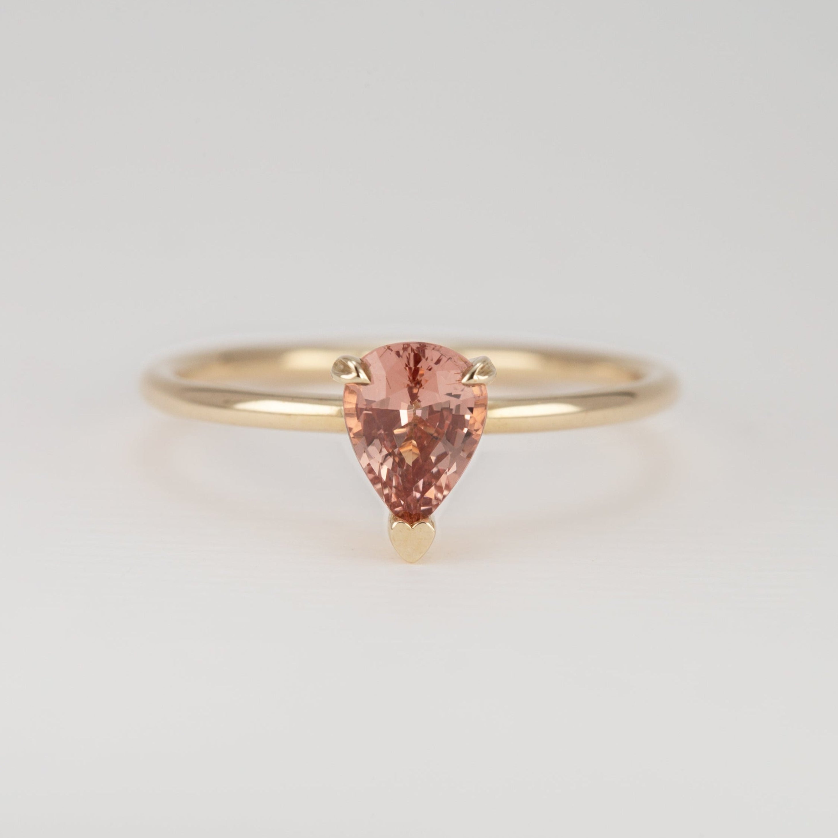 Peach Sunset Malaya Garnet Tiny Treasure Ring – Nick Von K