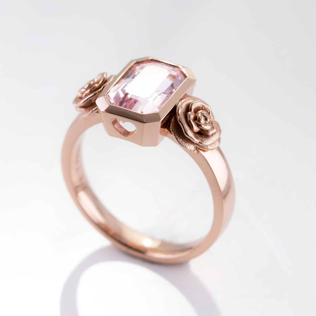 Emerald cut Morganite Rose Princess ring in 9 carat Rose Gold
