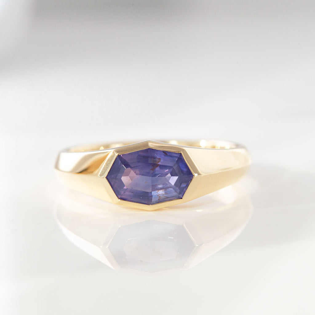 1.41 carat Purple Sapphire Octagonal Signet ring in 9 carat Gold