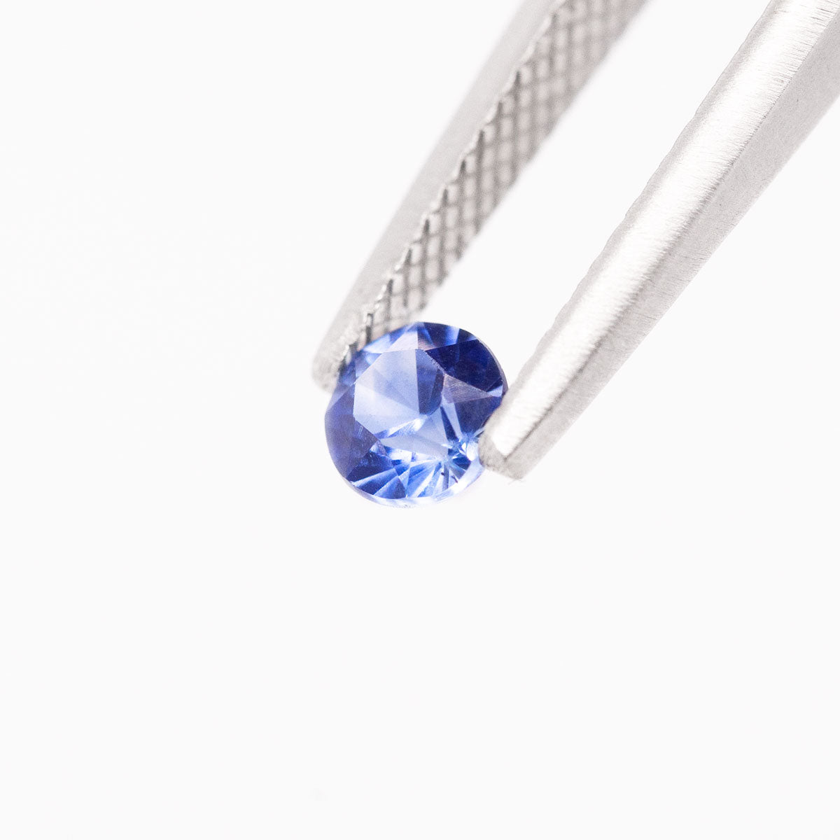 Bright Royal Blue Sapphire Round faceted 0.48 carat