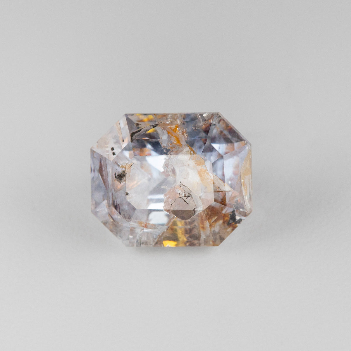 Solar Flare Sapphire Octagonal 4.01 carats