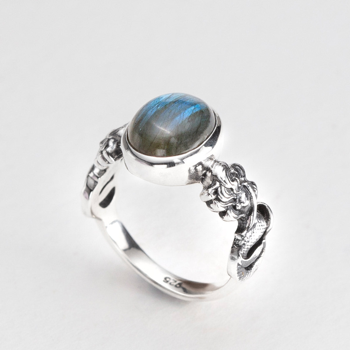 Sirens Ring in Labradorite