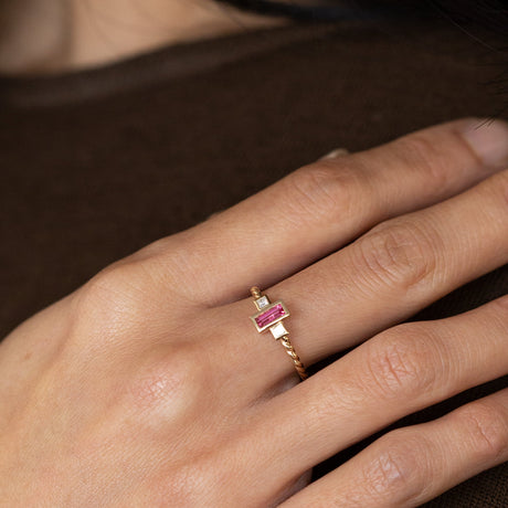 Neon Pink Mahenge Spinel Tiny Treasure Ring