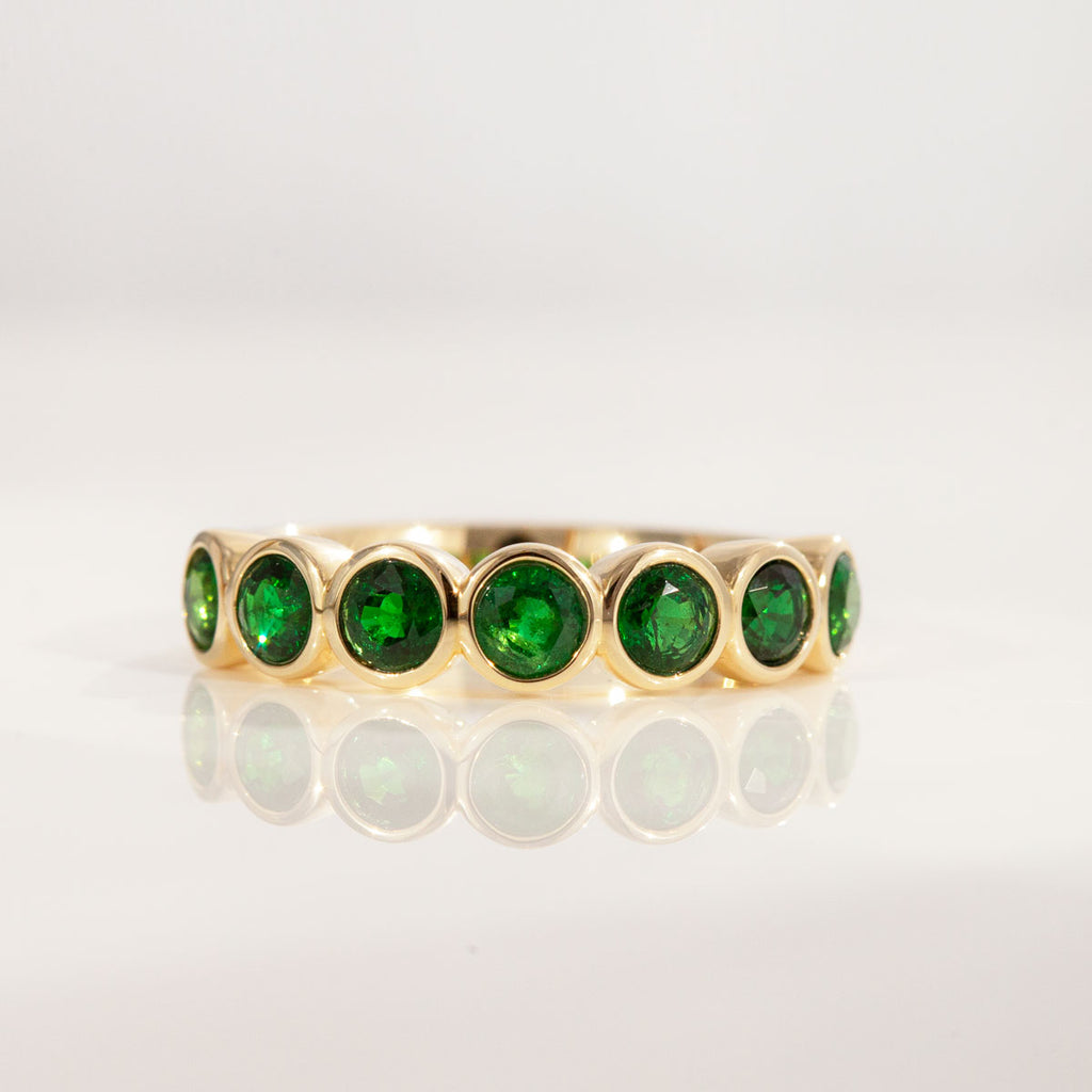 Green Tsarvorite Seven Deadly Stones ring in 9 carat Gold