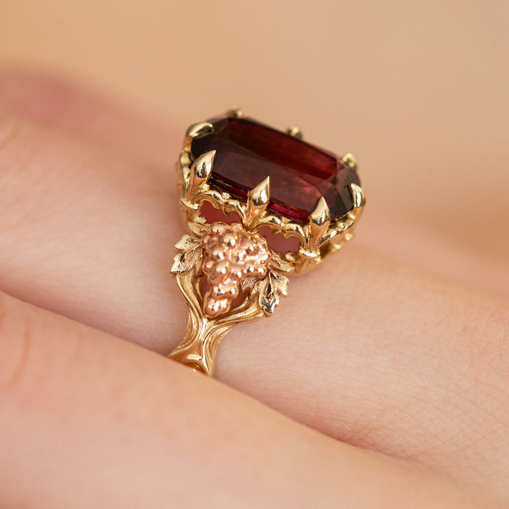 5.28 carat Pinot Noir Tourmaline Red Red Wine ring in 9 carat Yellow and Pink Gold