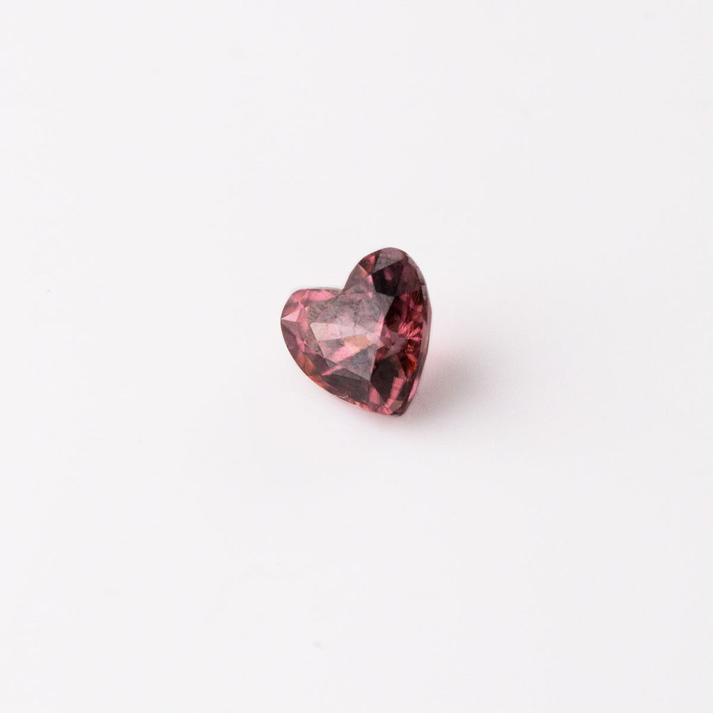 Smokey Rose Zircon Heart 0.98 carats