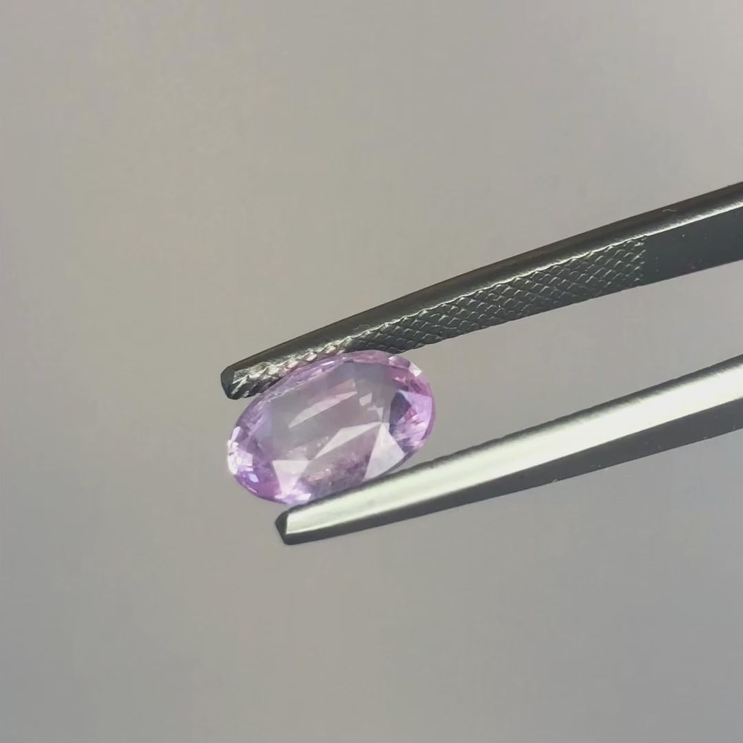 Classic Baby Pink Sapphire Oval faceted 2.0 carats