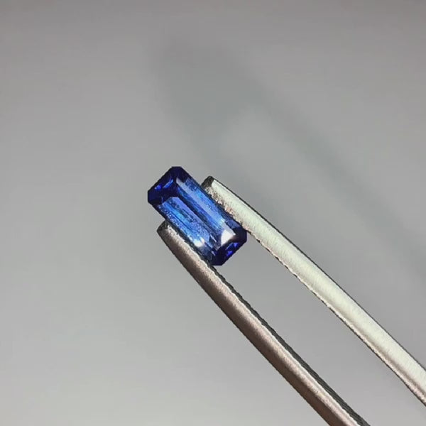 Royal Blue Sapphire Emerald cut 0.62 carat