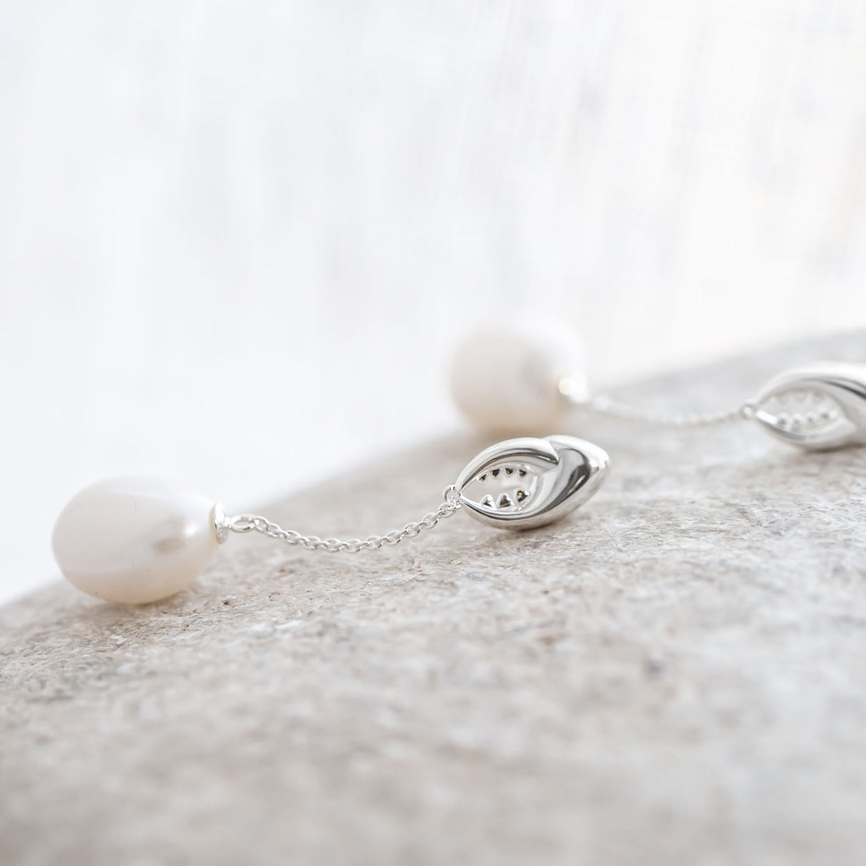 Crab Claw Pearl Earrings in Sterling Silver