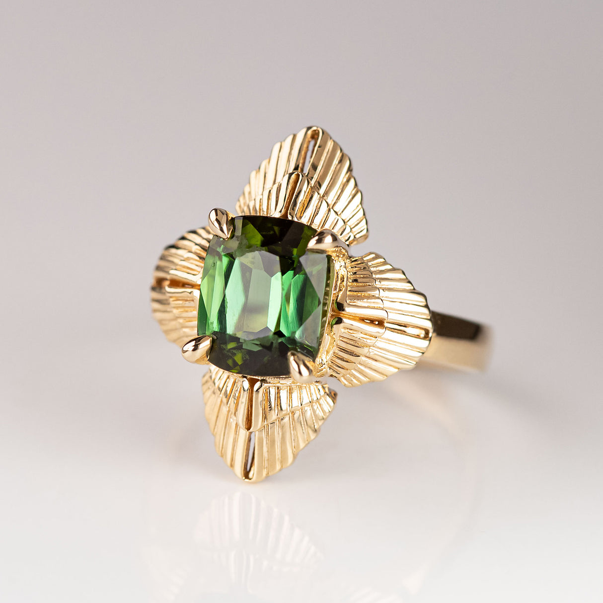 3.58 carat Green Tourmaline Gloria ring in 9 carat Gold