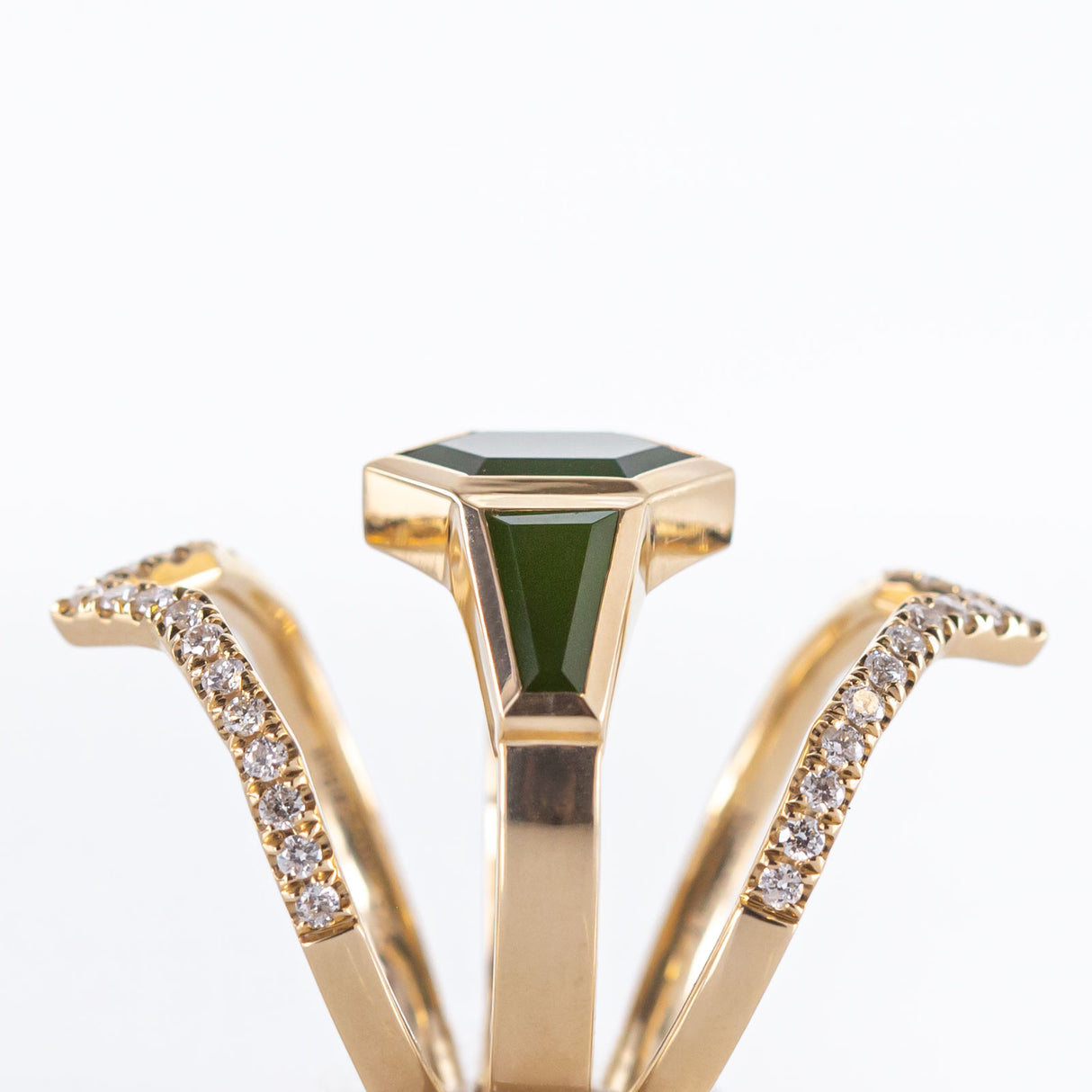 Pounamu Snowpeak ring with Diamonds in 9 carat Yellow Gold