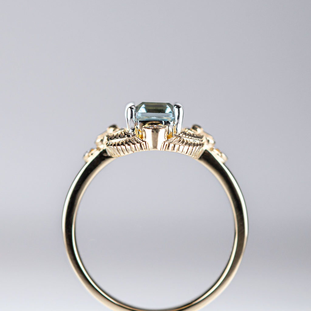1.36 carat Aquamarine Twin Scarab ring in 9 carat Gold