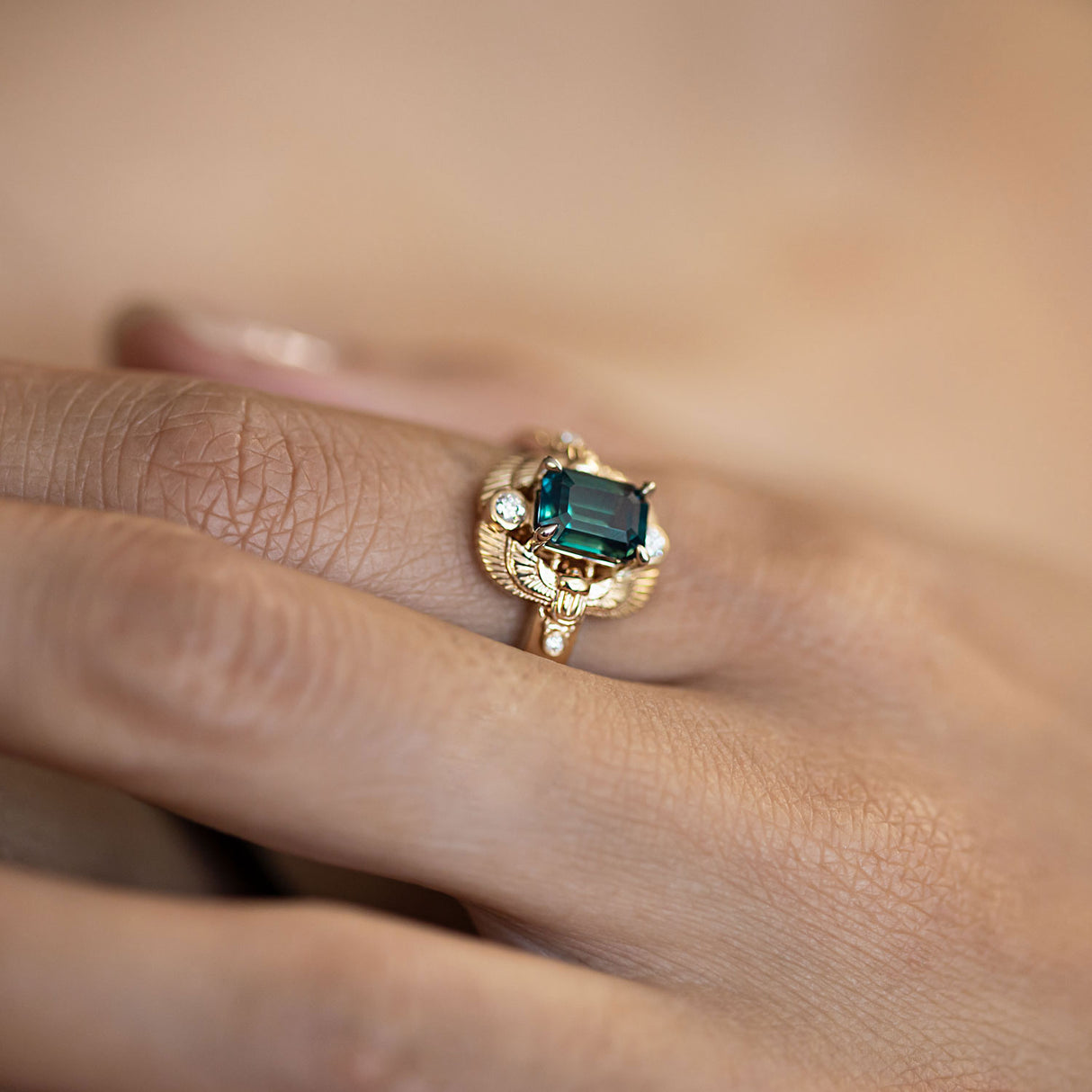 1.35 carat Teal Sapphire Twin Scarab ring with Diamonds in 18 carat Gold