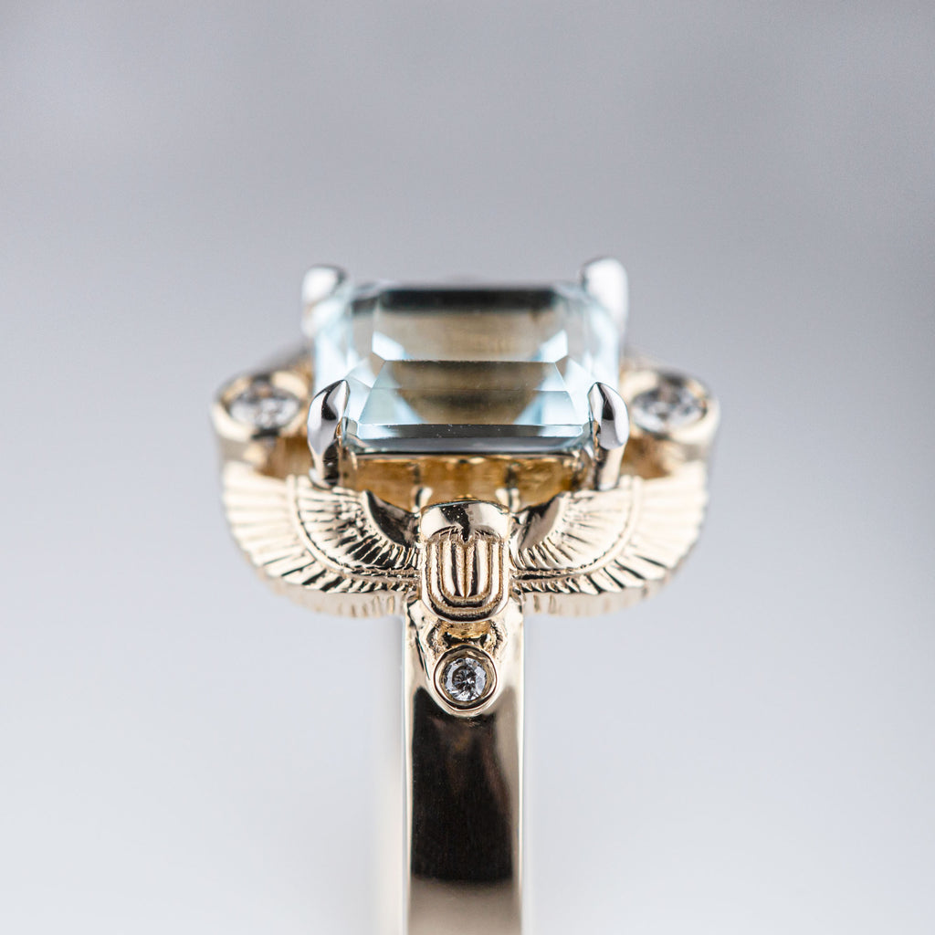 1.36 carat Aquamarine Twin Scarab ring in 9 carat Gold
