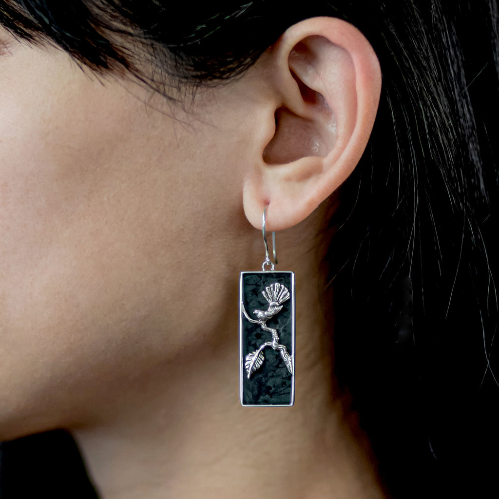 Black Pounamu Calypso earrings in Sterling Silver
