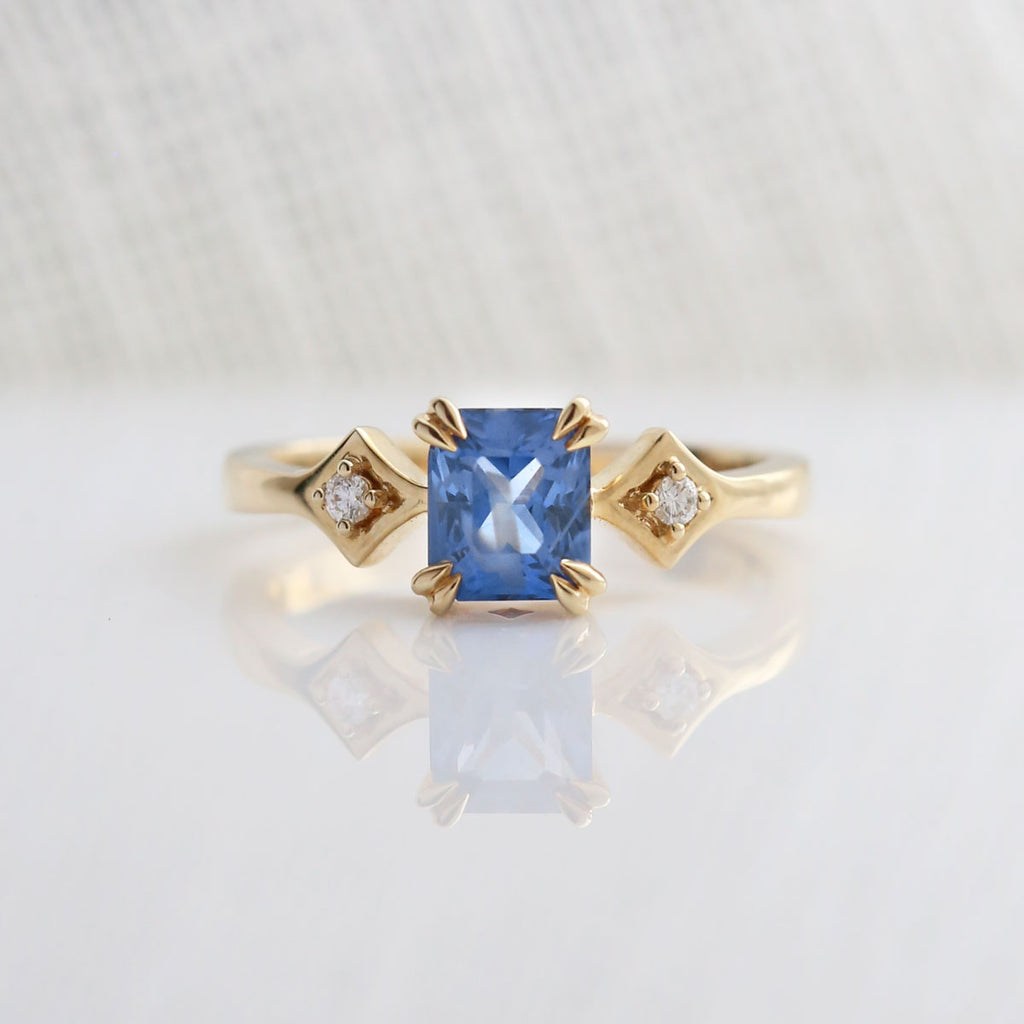 Beautiful 1.5 carat Cornflower Blue Sapphire Pasha Ring with Diamonds in 14 carat Yellow Gold