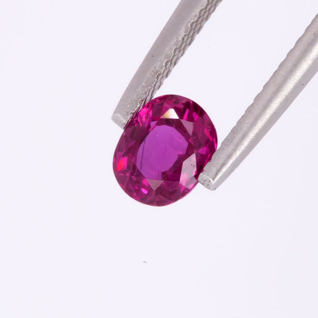 Crimson Pink Sapphire Oval cut 1.03 carats