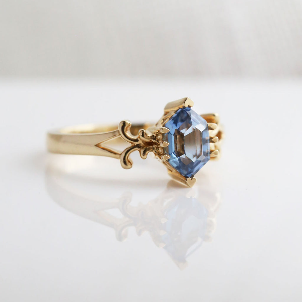 1.34 carat Hexagonal cut Cornflower Blue Sapphire French Filigree Ring  in 14 carat Yellow Gold