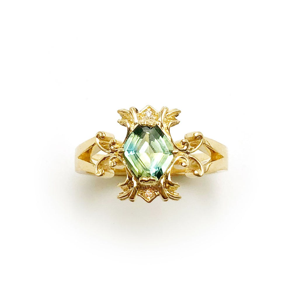 1.54 carat Green/Blue Parti Sapphire and Diamond Filligree Frame ring in 9 carat Yellow Gold
