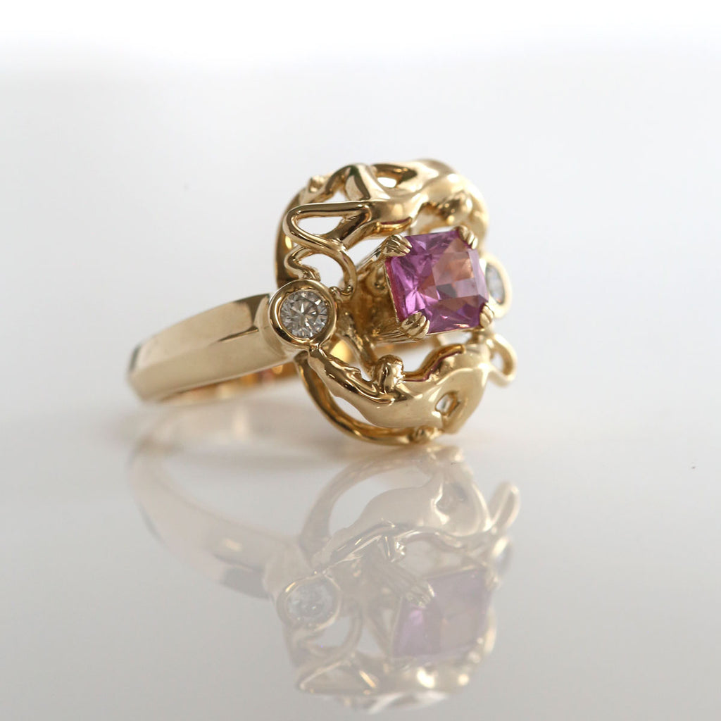 1.22 carat Pink Sapphire Pink Panther Ring in 9 carat Yellow Gold