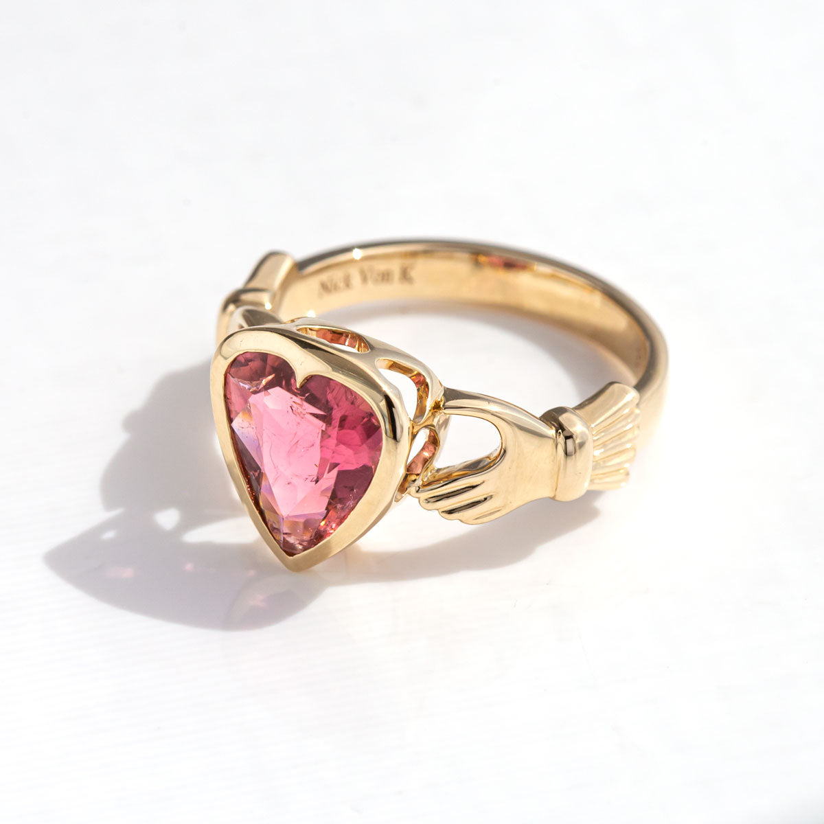 2.6 carat Pink Tourmaline Sweetheart ring in 9 carat Gold