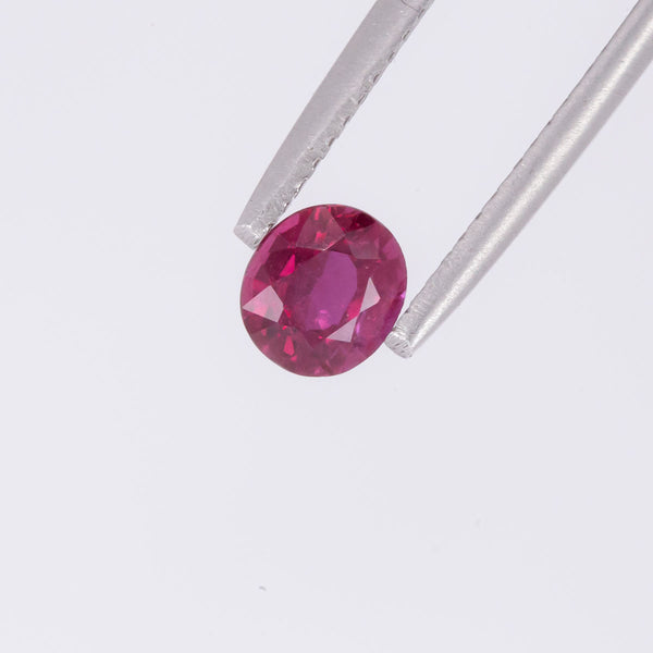 Berry Sapphire Oval cut 0.84 carats