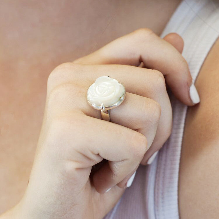 Mother of Pearl Rose ring